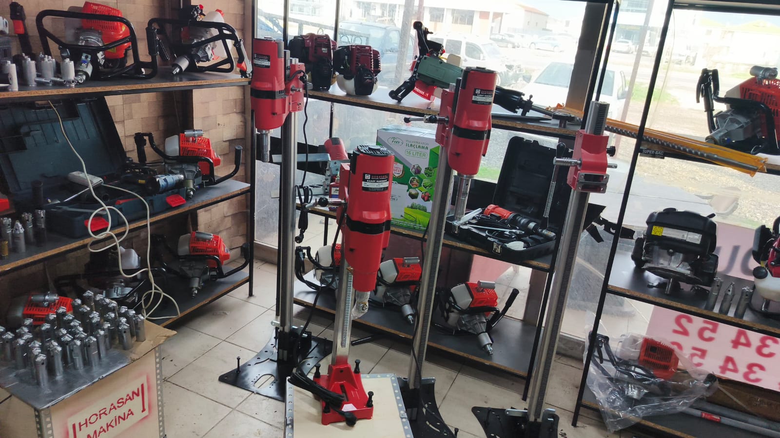 ELEKTRİKLİ SEHPALI SONDAJ VE KAROT MAKİNASI 3850 WT